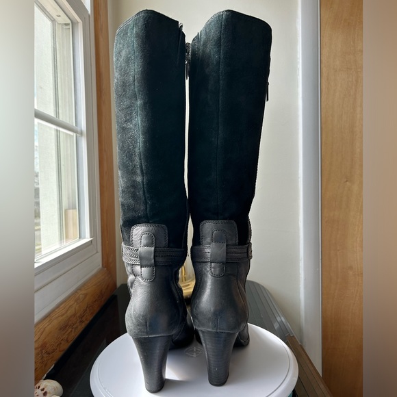 Clarks Charcoal & Black Boots size 8.5 - Picture 12 of 13